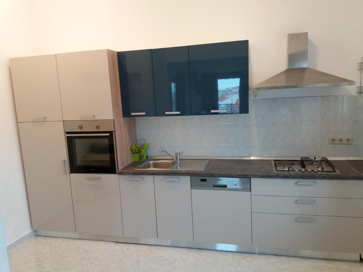 Apartment Viktoria プリモシュテン エクステリア 写真