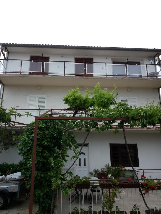 Apartment Viktoria プリモシュテン エクステリア 写真