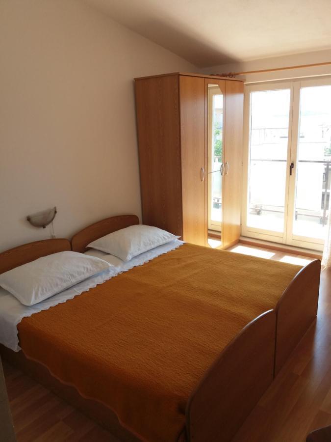 Apartment Viktoria プリモシュテン エクステリア 写真