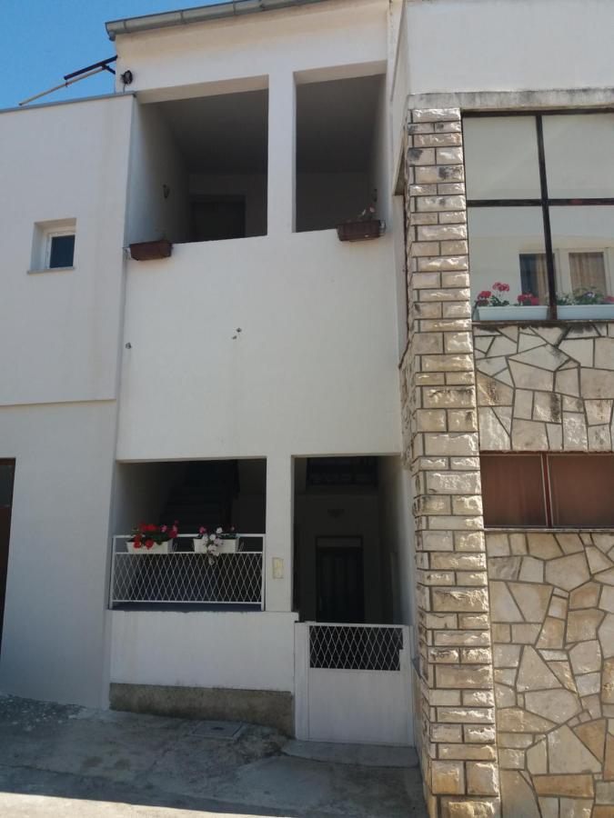 Apartment Viktoria プリモシュテン エクステリア 写真